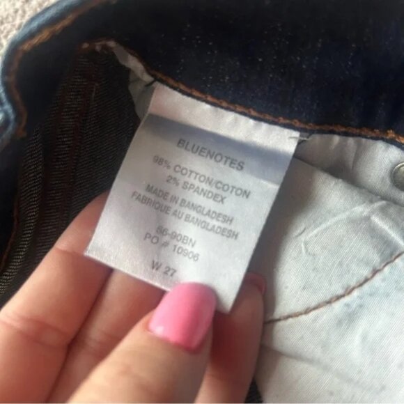 BLUENOTES jeans, size 27 on tag, darker blue, rolled up ankle cuff. Zipper front - Picture 2 of 7